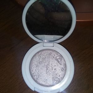 Kaleido Cosmetics Eye shadow